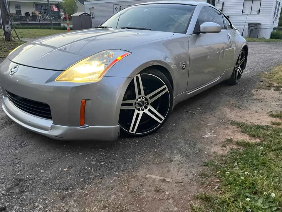 2003 Nissan 350Z 5th Gen - Image 2 of 12