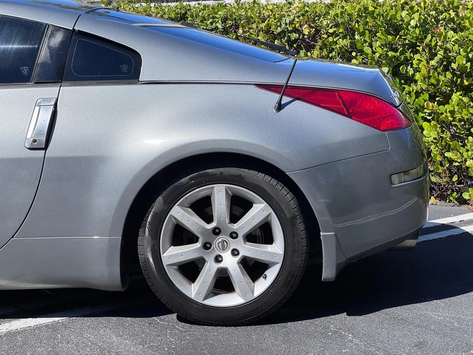 2003 Nissan 350Z 5th Gen - Image 19 of 31