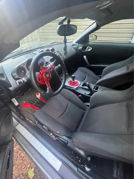 2003 Nissan 350Z 5th Gen - Image 5 of 10