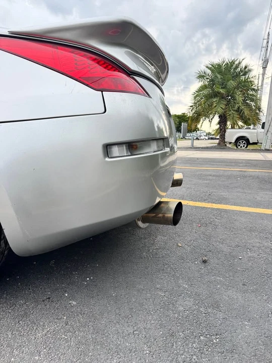 2003 Nissan 350Z 5th Gen - Image 4 of 15
