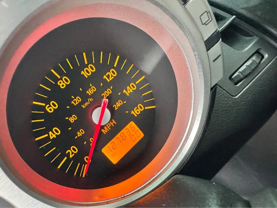 2003 Nissan 350Z 5th Gen - Image 9 of 15