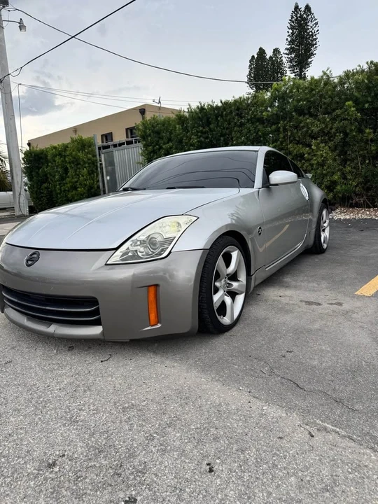 2003 Nissan 350Z 5th Gen - Image 2 of 15