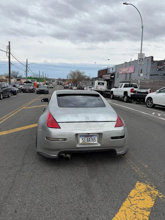 2003 Nissan 350Z 5th Gen - Image 9 of 11