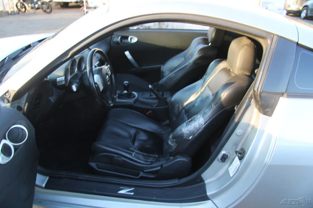 2003 Nissan 350Z 5th Gen - Image 12 of 21