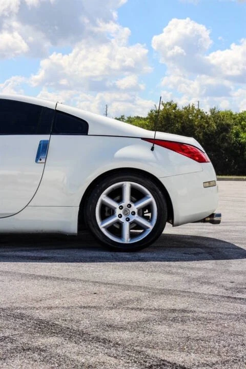 2003 Nissan 350Z 5th Gen - Image 5 of 16