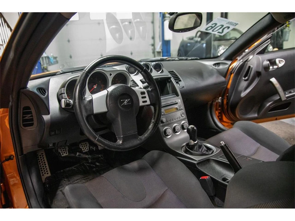 2003 Nissan 350Z 5th Gen - Image 19 of 31
