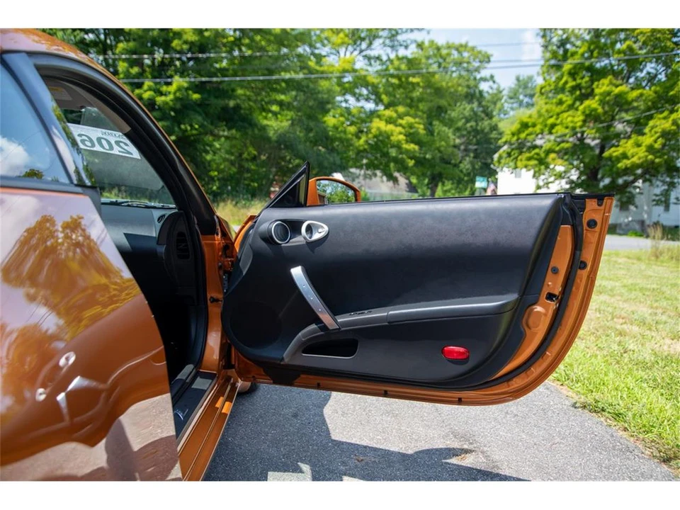 2003 Nissan 350Z 5th Gen - Image 29 of 31