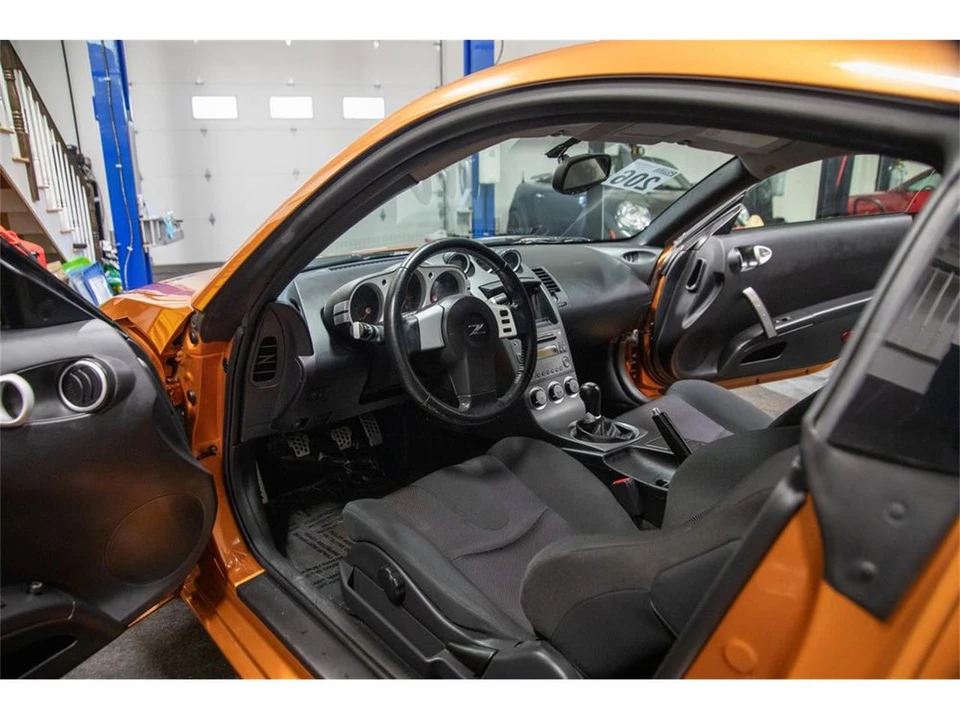 2003 Nissan 350Z 5th Gen - Image 18 of 31