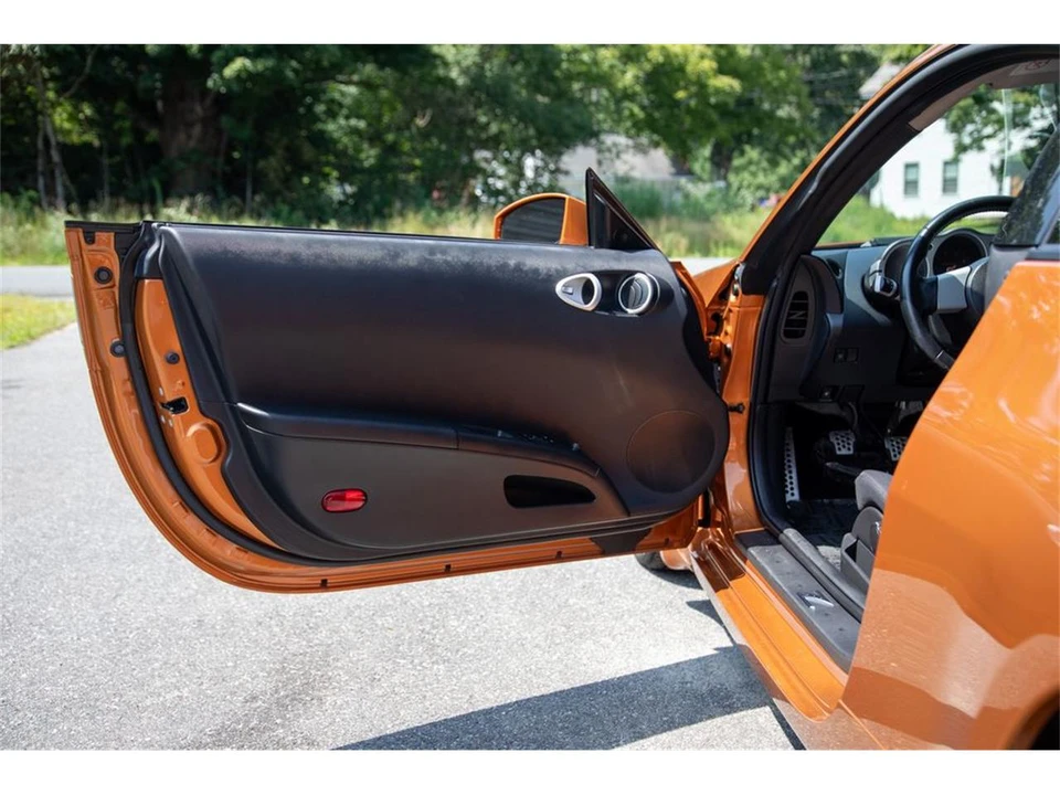 2003 Nissan 350Z 5th Gen - Image 28 of 31