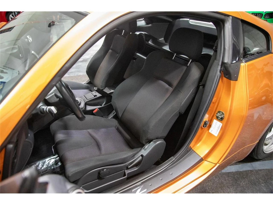 2003 Nissan 350Z 5th Gen - Image 16 of 31