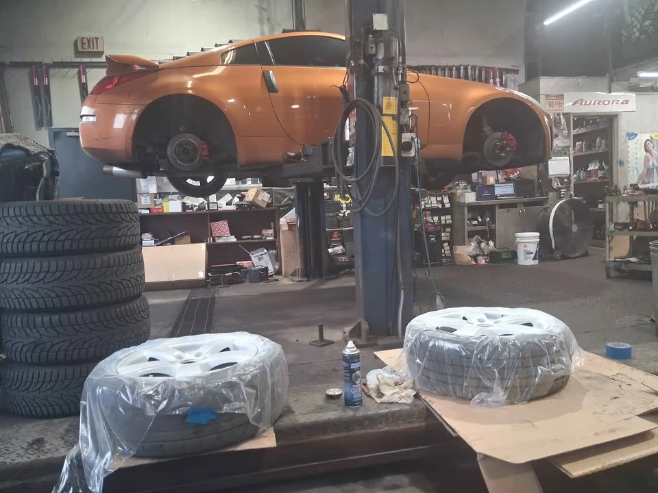 2003 Nissan 350Z 5th Gen - Image 3 of 11