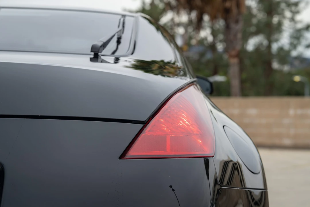 2003 Nissan 350Z 5th Gen - Image 18 of 31