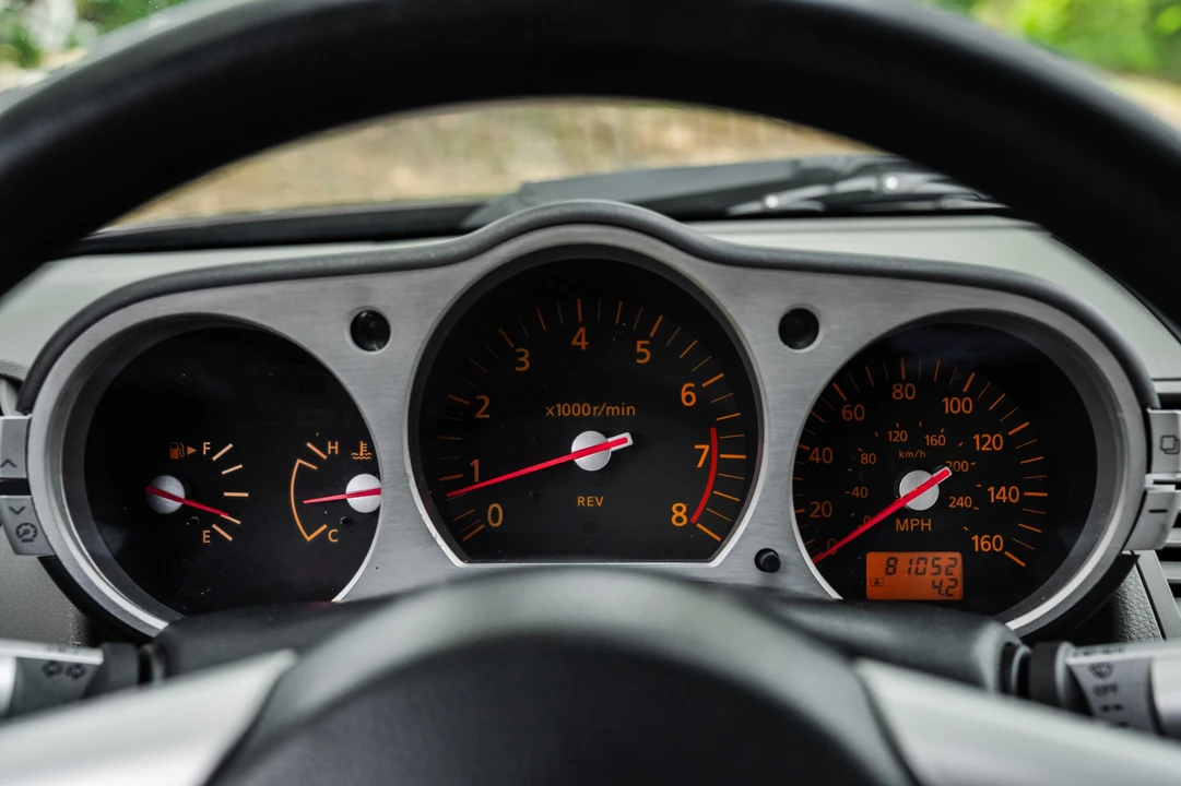 2003 Nissan 350Z 5th Gen - Image 10 of 31