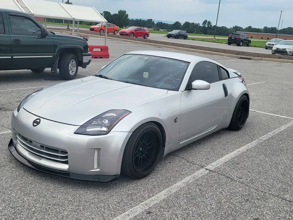 2003 Nissan 350Z 5th Gen - Image 11 of 15