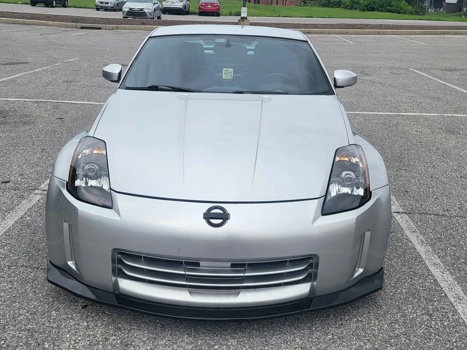 2003 Nissan 350Z 5th Gen - Image 9 of 15