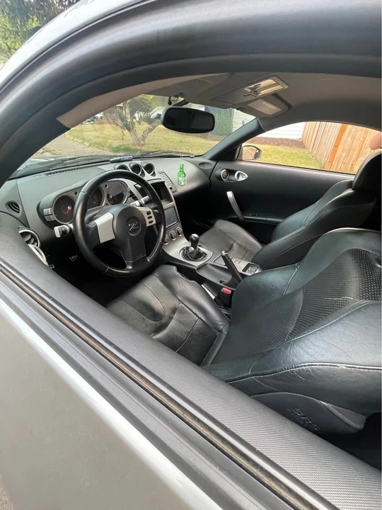 2003 Nissan 350Z 5th Gen - Image 11 of 20