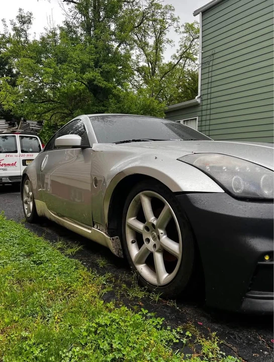 2003 Nissan 350Z 5th Gen - Image 2 of 11