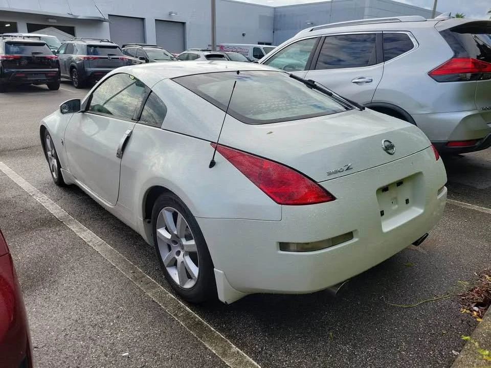 2003 Nissan 350Z 5th Gen - Image 3 of 3