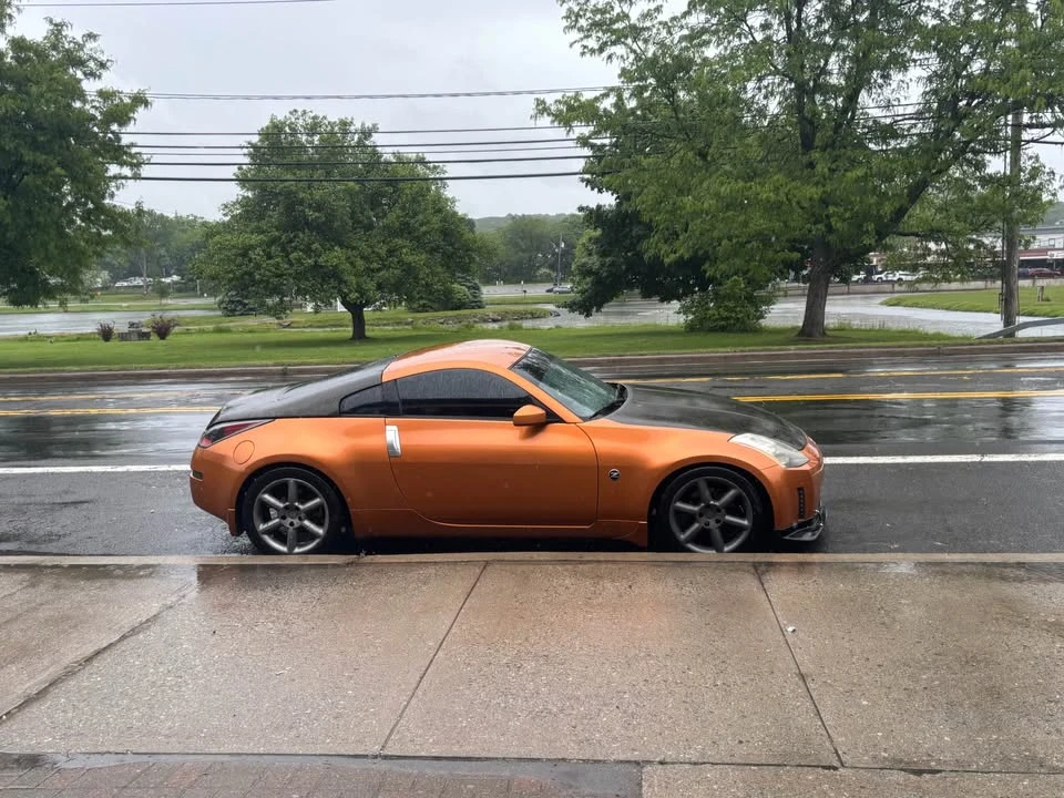 2003 Nissan 350Z 5th Gen - Image 6 of 10