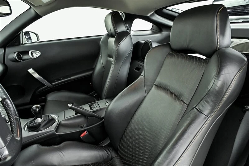 2003 Nissan 350Z 5th Gen - Image 17 of 31