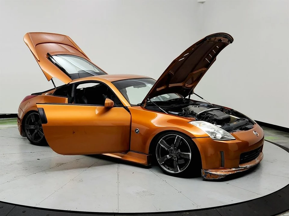 2003 Nissan 350Z 5th Gen - Image 10 of 12