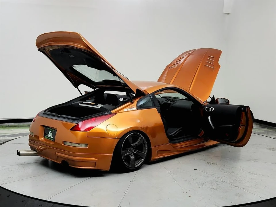 2003 Nissan 350Z 5th Gen - Image 11 of 12
