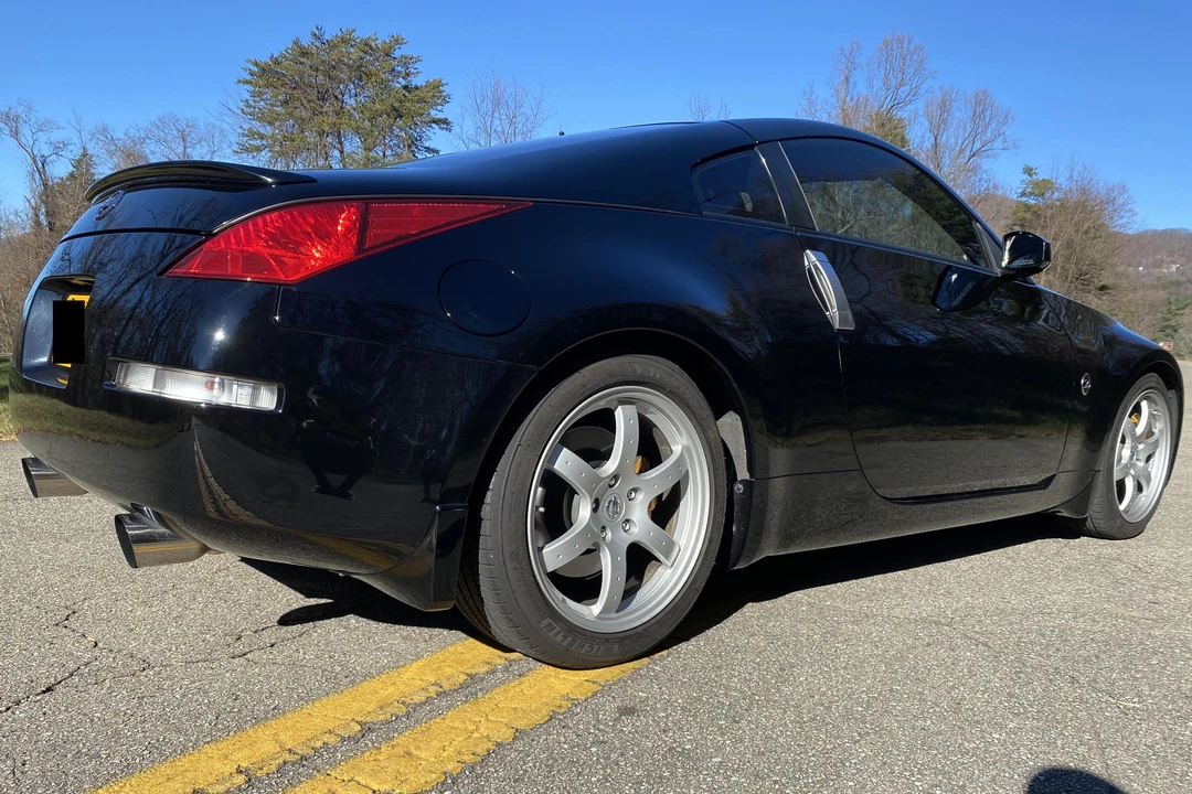 2003 Nissan 350Z 5th Gen - Image 10 of 31