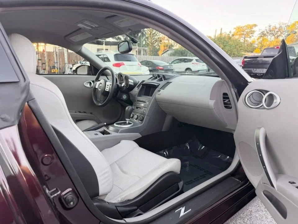 2003 Nissan 350Z 5th Gen - Image 12 of 20