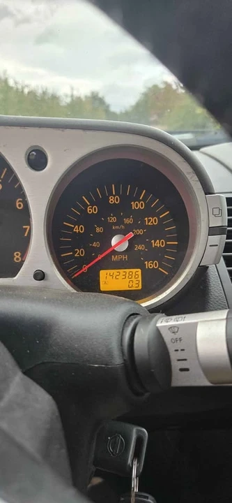 2003 Nissan 350Z 5th Gen - Image 8 of 11