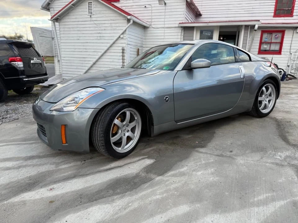 2003 Nissan 350Z 5th Gen - Image 9 of 14