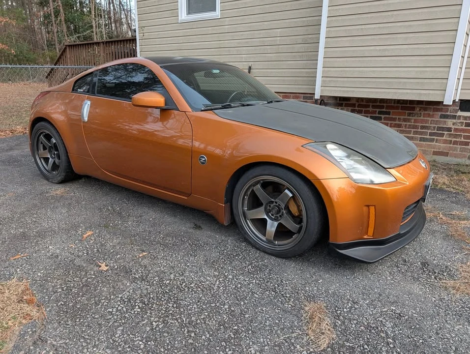 2003 Nissan 350Z 5th Gen - Image 2 of 3