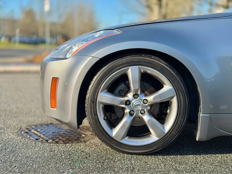 2003 Nissan 350Z 5th Gen - Image 9 of 17