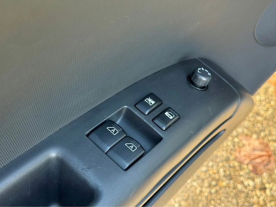 2003 Nissan 350Z 5th Gen - Image 12 of 17
