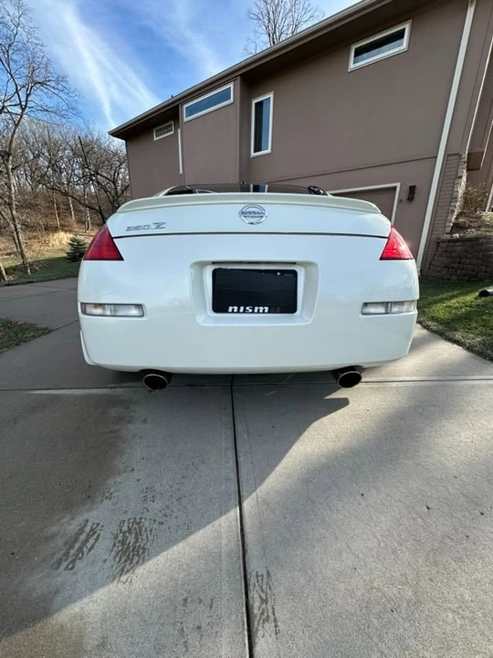 2003 Nissan 350Z 5th Gen - Image 2 of 8