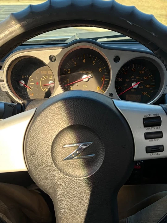 2003 Nissan 350Z 5th Gen - Image 5 of 5