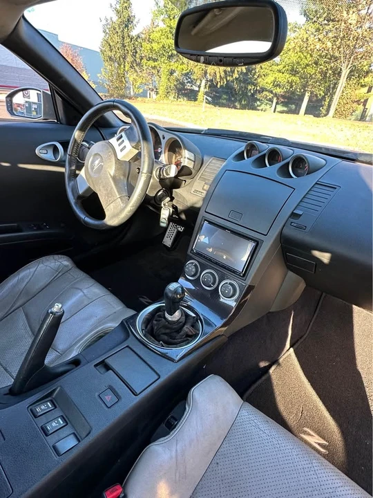 2003 Nissan 350Z 5th Gen - Image 9 of 10