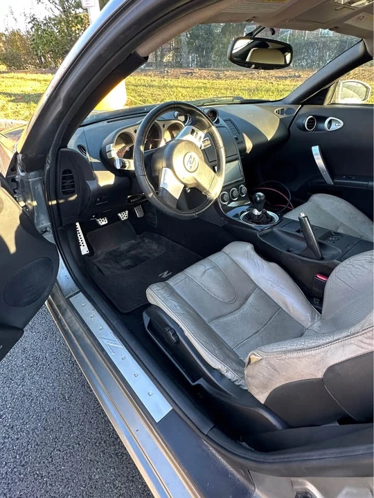 2003 Nissan 350Z 5th Gen - Image 6 of 10