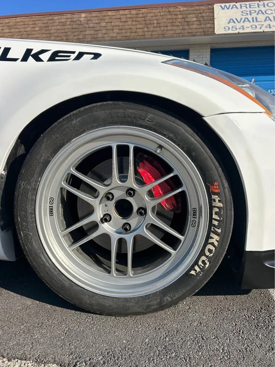 2003 Nissan 350Z 5th Gen - Image 11 of 20