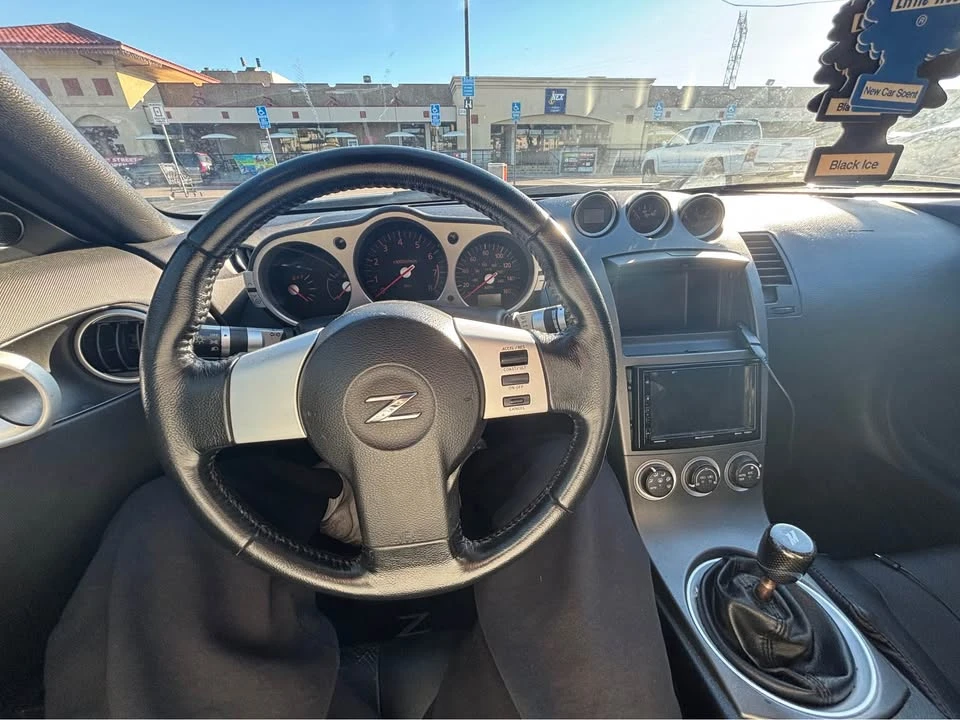 2003 Nissan 350Z 5th Gen - Image 3 of 8