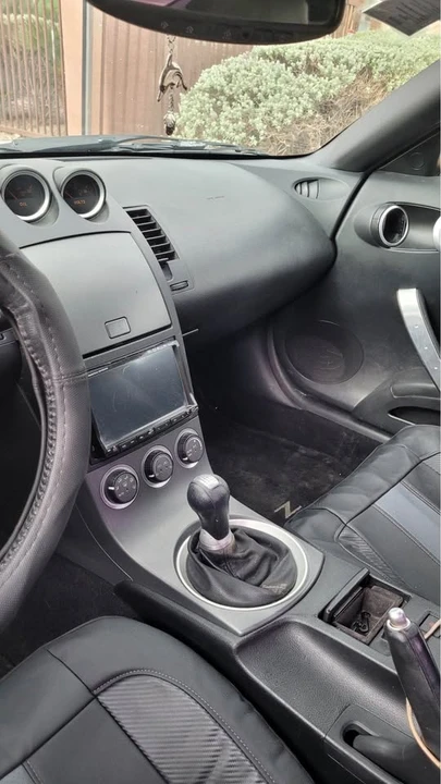 2003 Nissan 350Z 5th Gen - Image 9 of 16