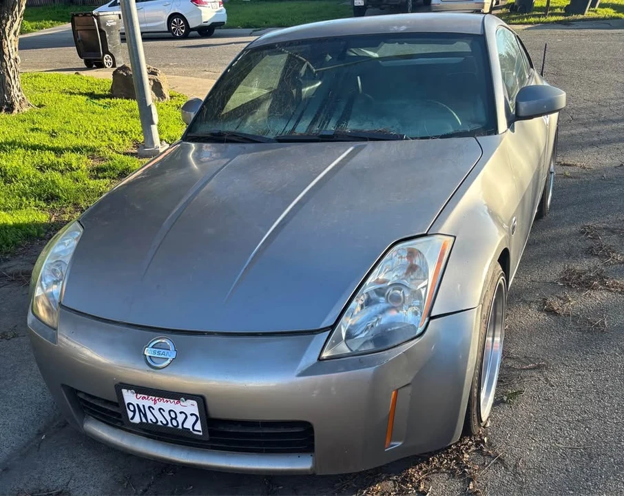 2003 Nissan 350Z 5th Gen - Image 2 of 4