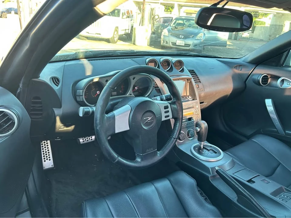 2003 Nissan 350Z 5th Gen - Image 11 of 12