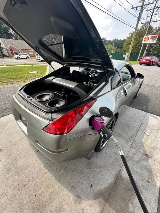 2003 Nissan 350Z 5th Gen - Image 2 of 5