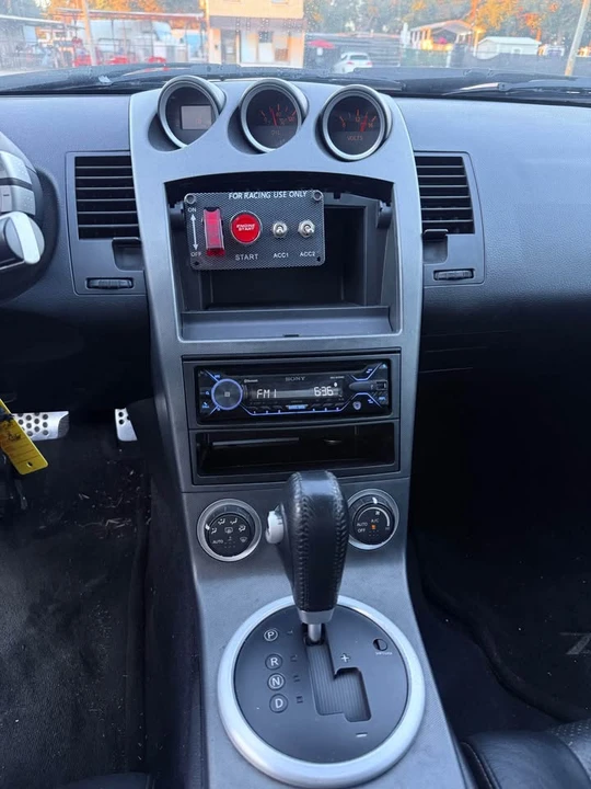 2003 Nissan 350Z 5th Gen - Image 11 of 20