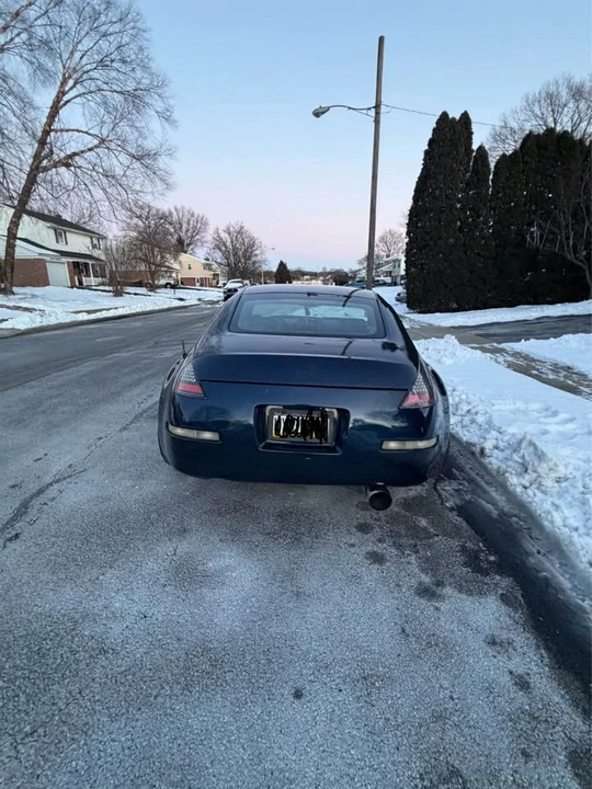 2003 Nissan 350Z 5th Gen - Image 2 of 4