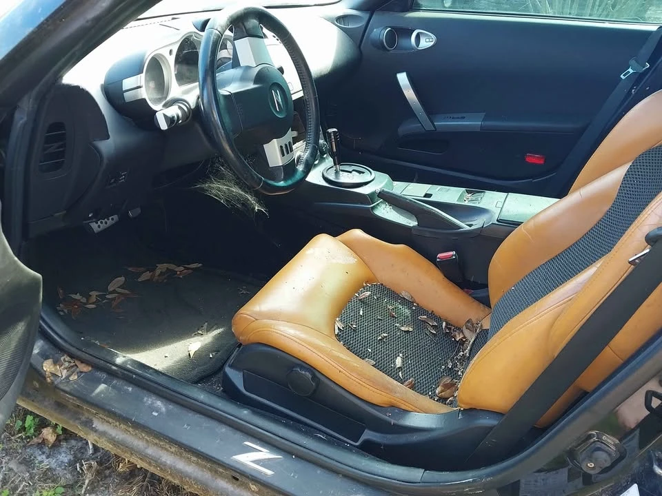 2003 Nissan 350Z 5th Gen - Image 14 of 16