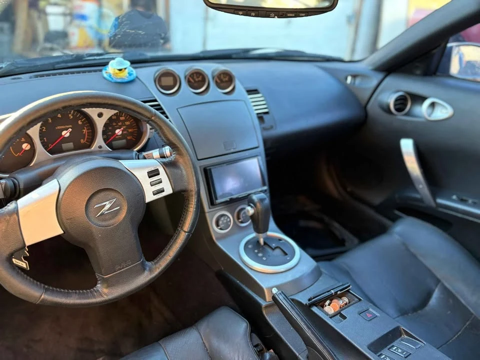 2003 Nissan 350Z 5th Gen - Image 11 of 13