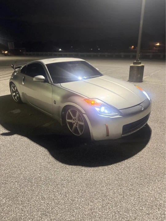 2003 Nissan 350Z 5th Gen - Image 4 of 5