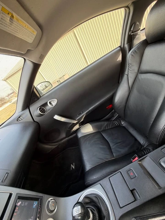 2003 Nissan 350Z 5th Gen - Image 6 of 8