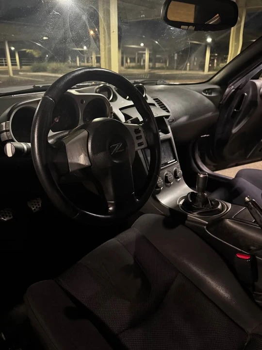 2003 Nissan 350Z 5th Gen - Image 11 of 16